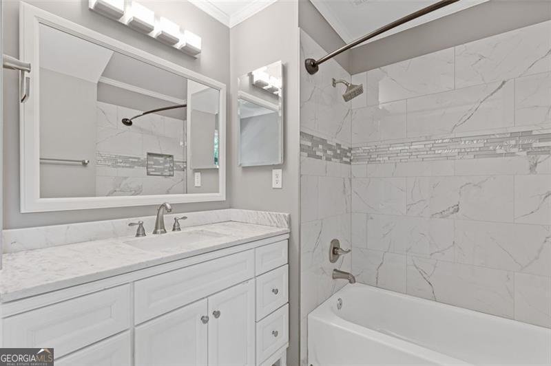 425 HOUZE ROSWELL - 5
