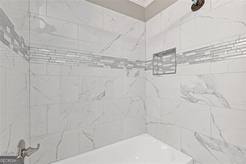 425 HOUZE ROSWELL - 6