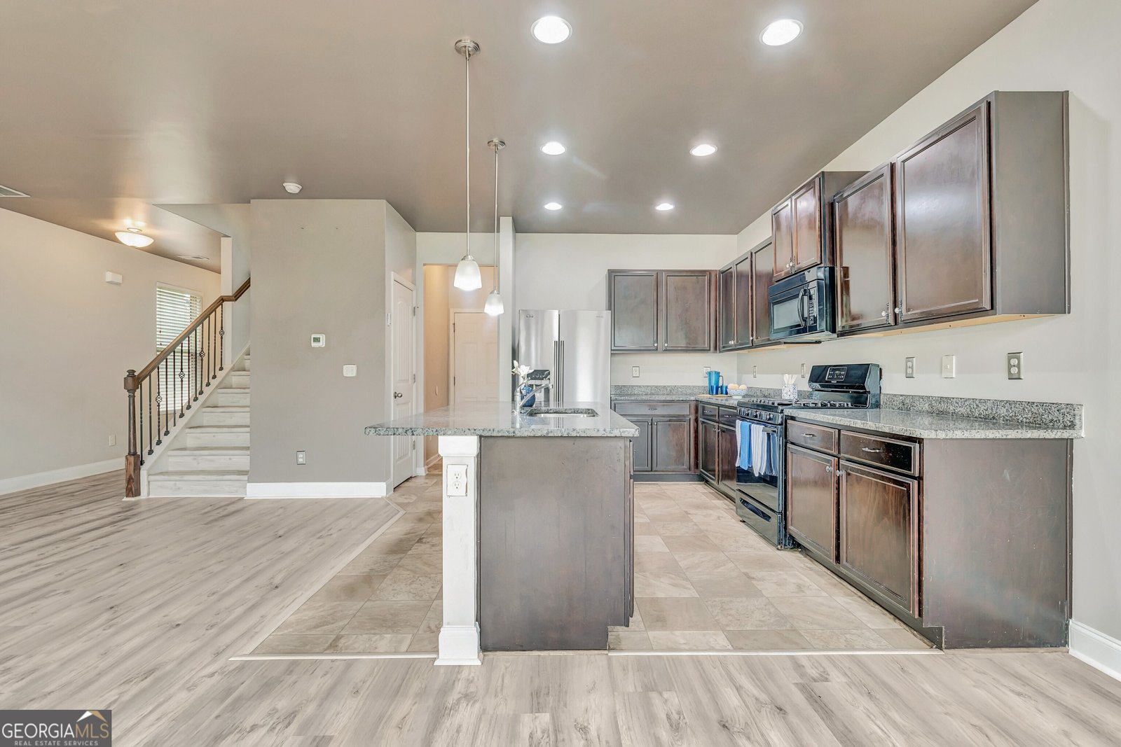 529 Dasheill Lane Atlanta - 16