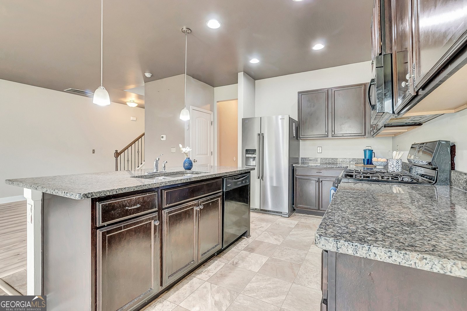 529 Dasheill Lane Atlanta - 17