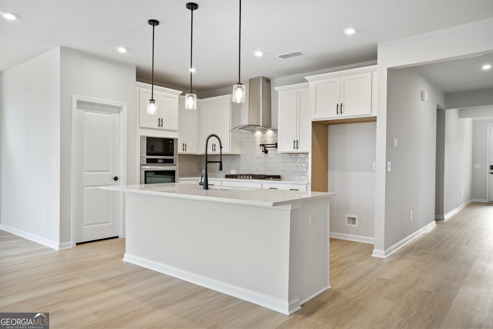 3564 Arrow Root Circle Loganville - 15