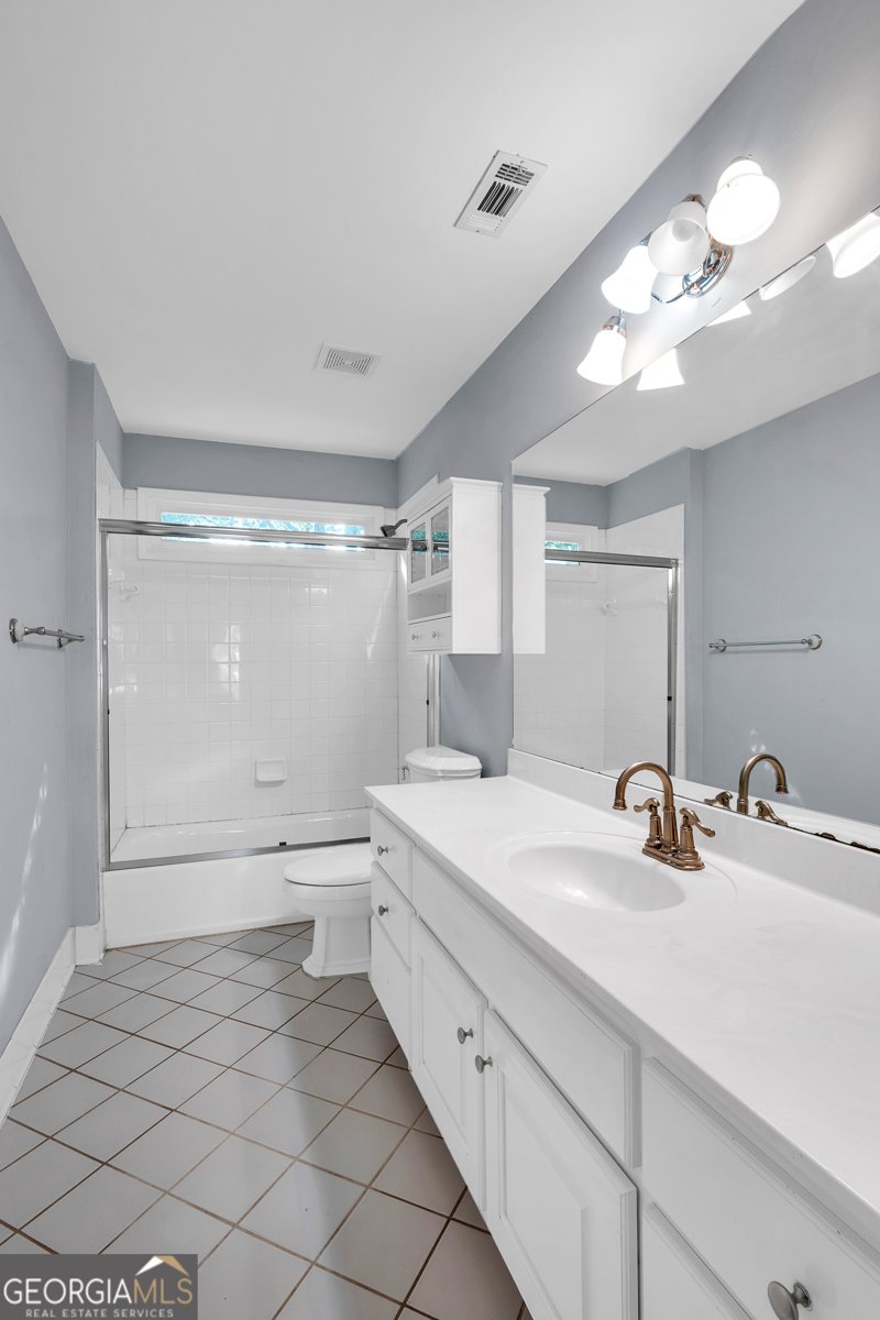 5735 LAKE WINDSOR Parkway Buford - 29