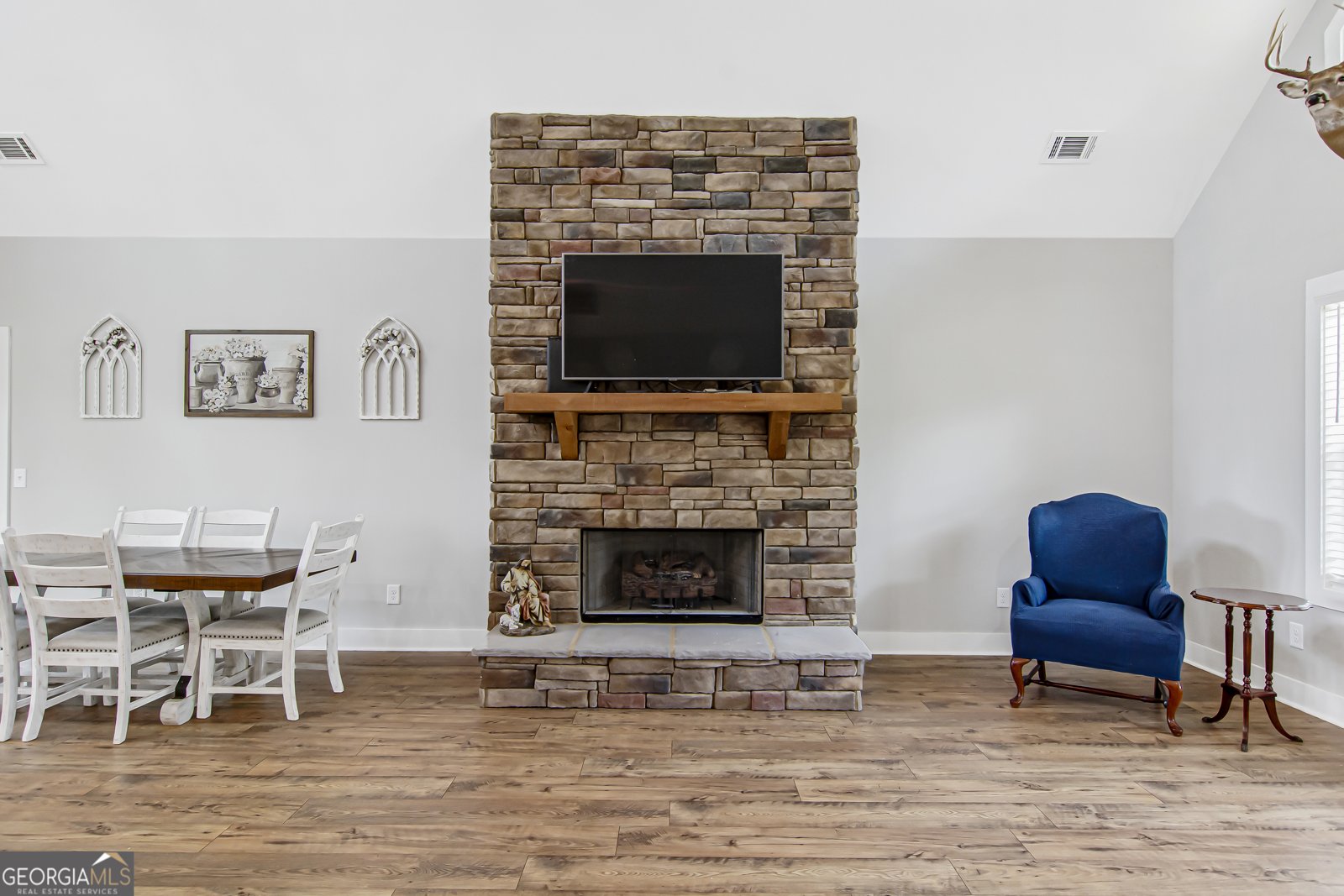 4882 State Route 240 Road Ideal - 22