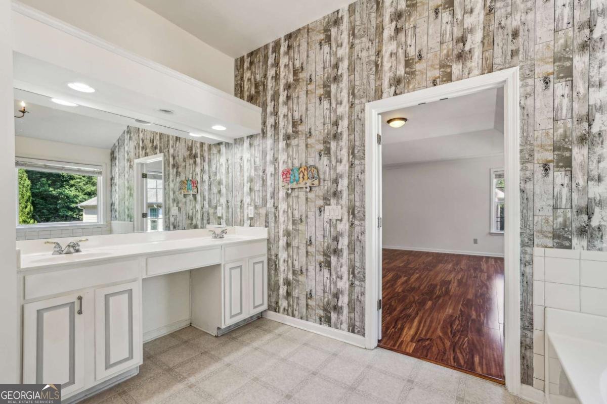 2761 Valley Spring Drive Lawrenceville - 24