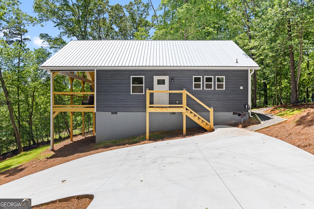 139 Maple Ridge Drive Cleveland - 2
