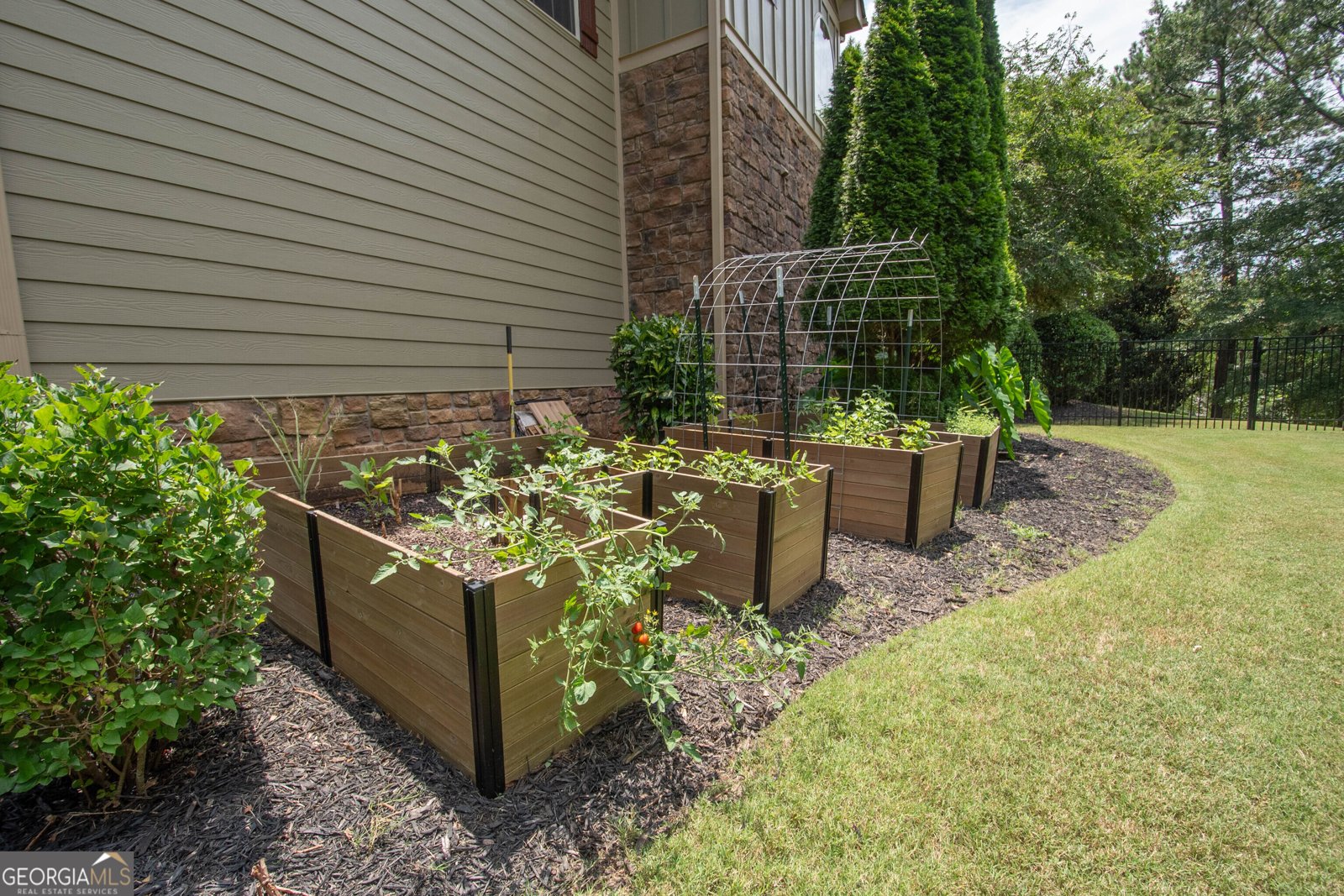 551 Arbor Springs Parkway Newnan - 74