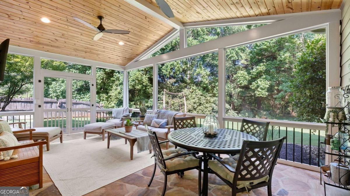 220 Brookeivey Lane Milton - 18