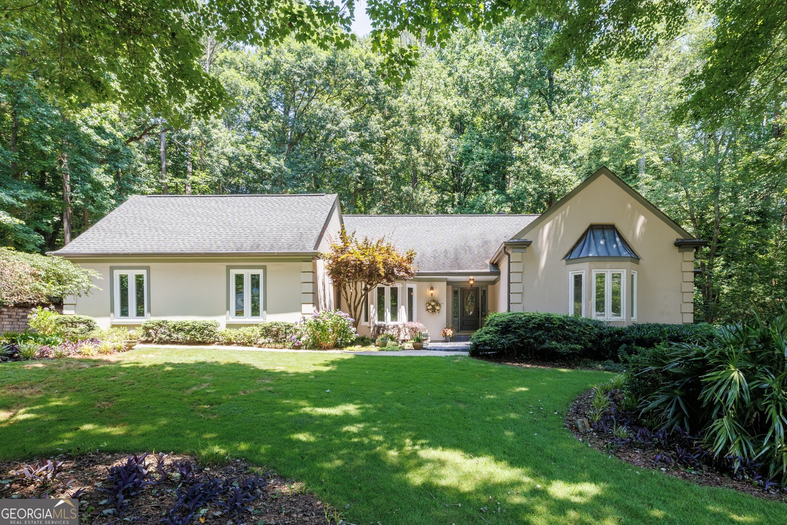 1565 Kings Crossing Smoke Rise - 1