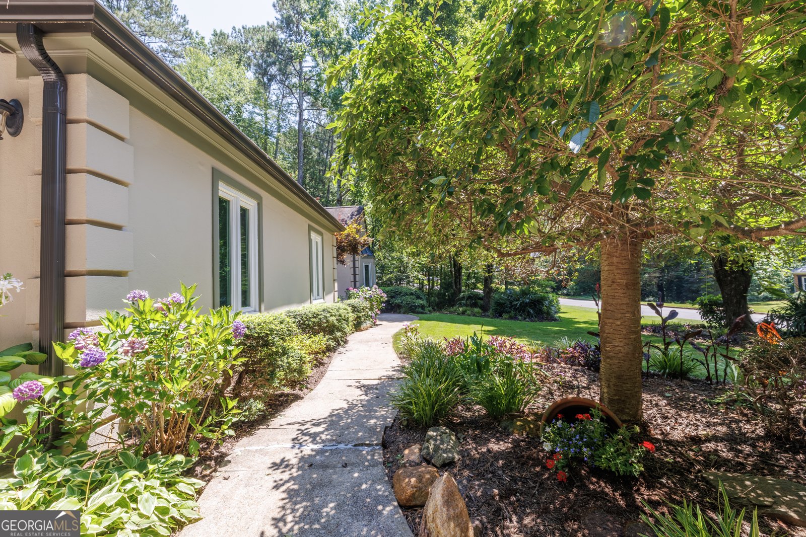 1565 Kings Crossing Smoke Rise - 3