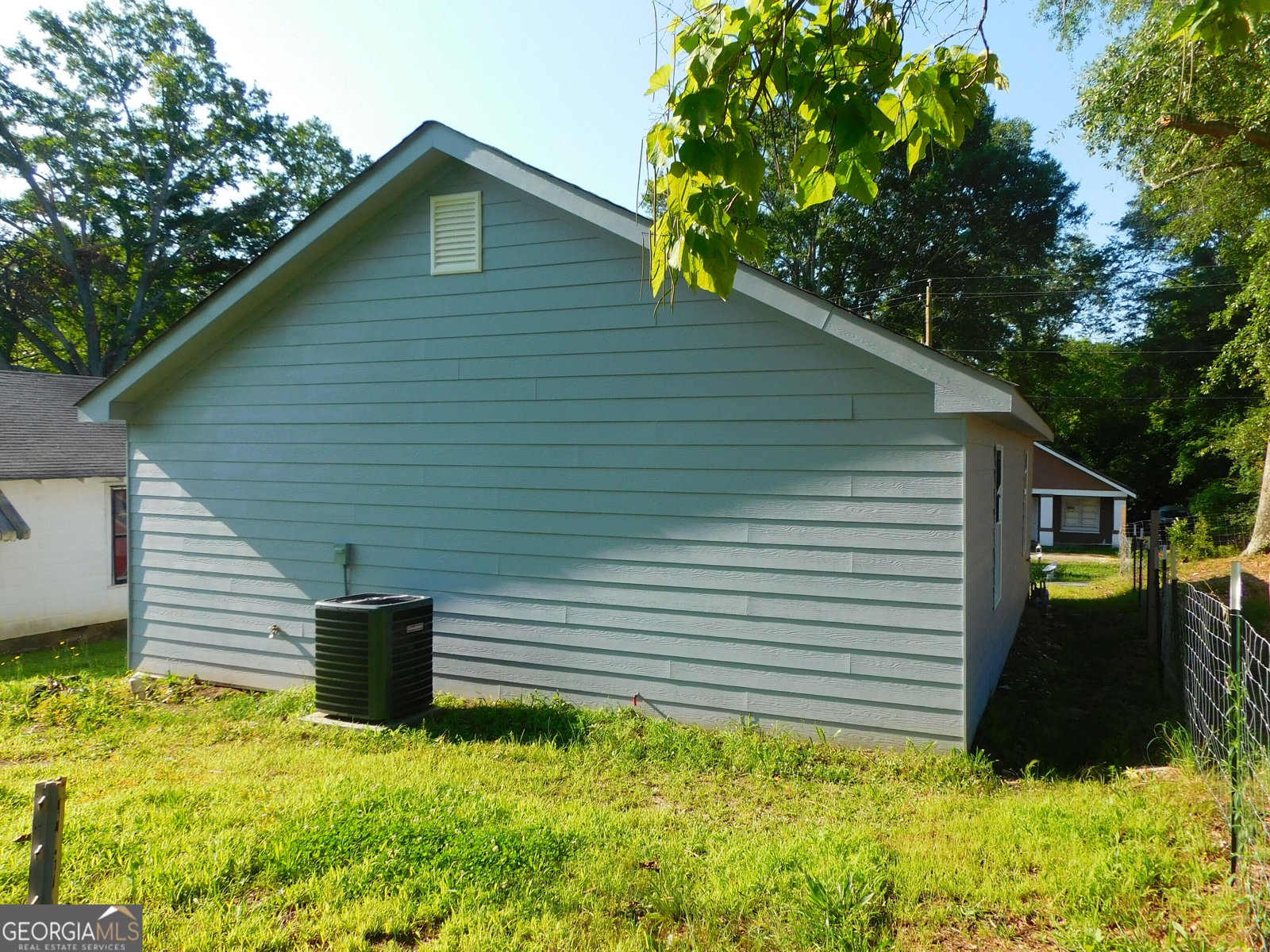 476 W Franklin St. Toccoa - 26