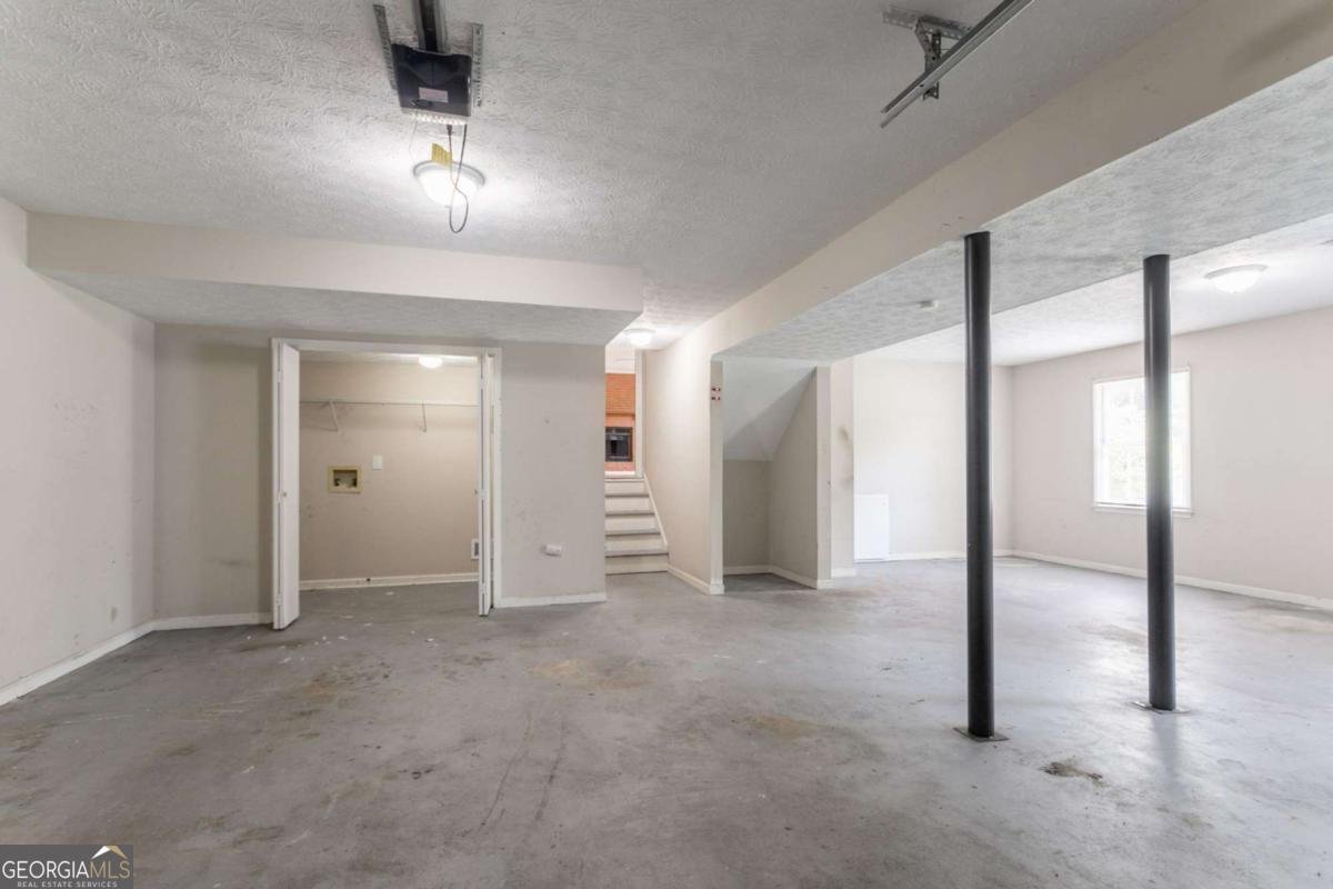 2957 Temple Johnson Road Snellville - 1