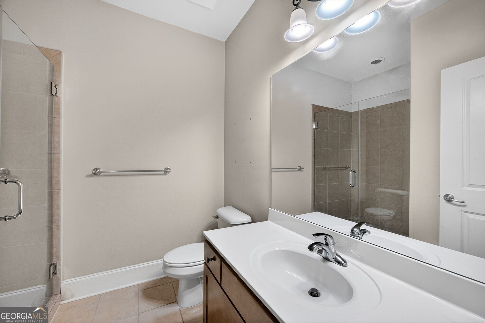 6459 Chariot Street Atlanta - 25