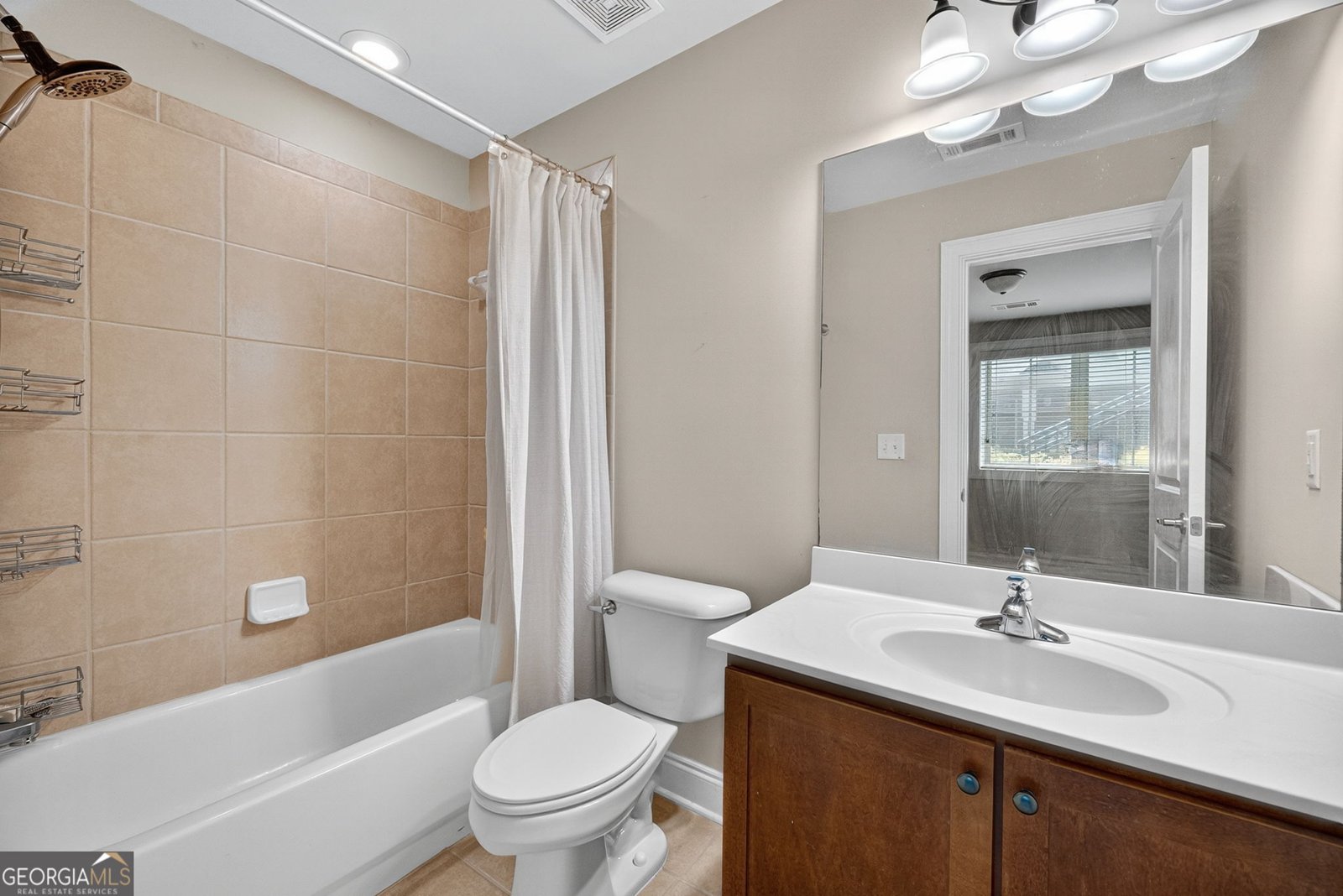 6459 Chariot Street Atlanta - 30