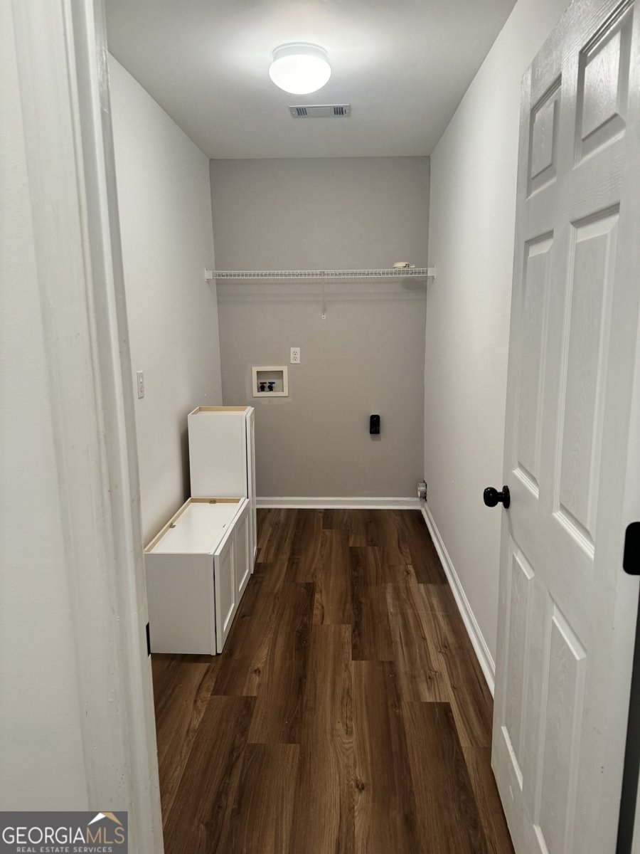 5913 Walters Loop Columbus - 18