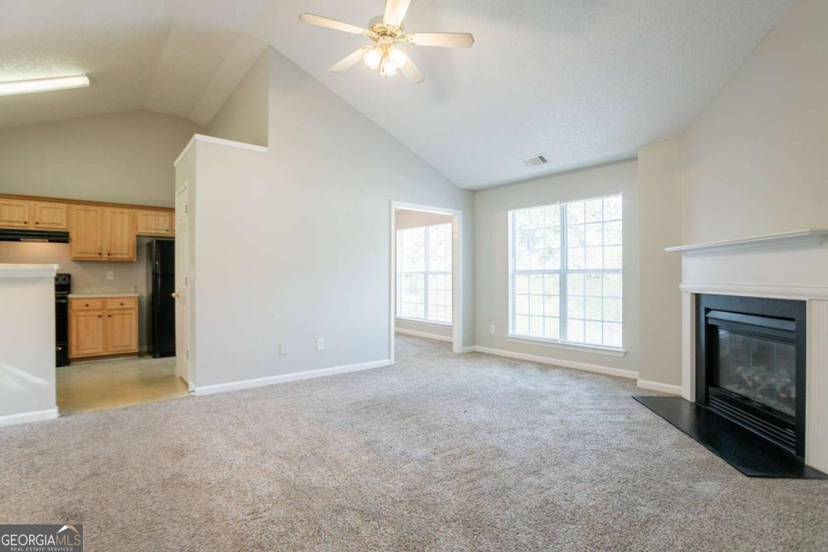 5033 Kens Court Stockbridge - 12