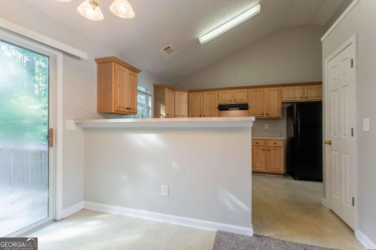 5033 Kens Court Stockbridge - 15