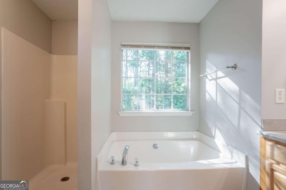 5033 Kens Court Stockbridge - 23