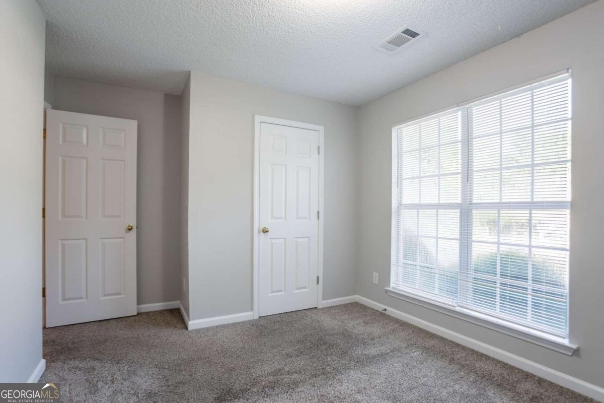 5033 Kens Court Stockbridge - 29