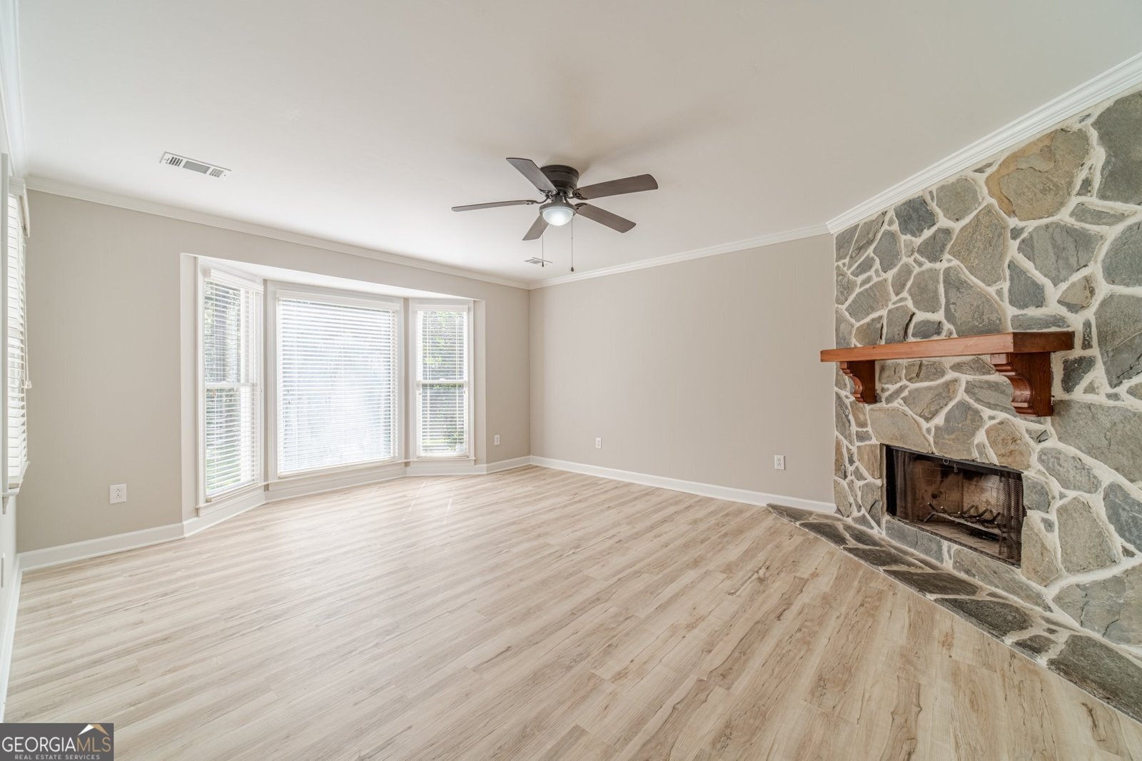 4120 Grady Smith Road Loganville - 23