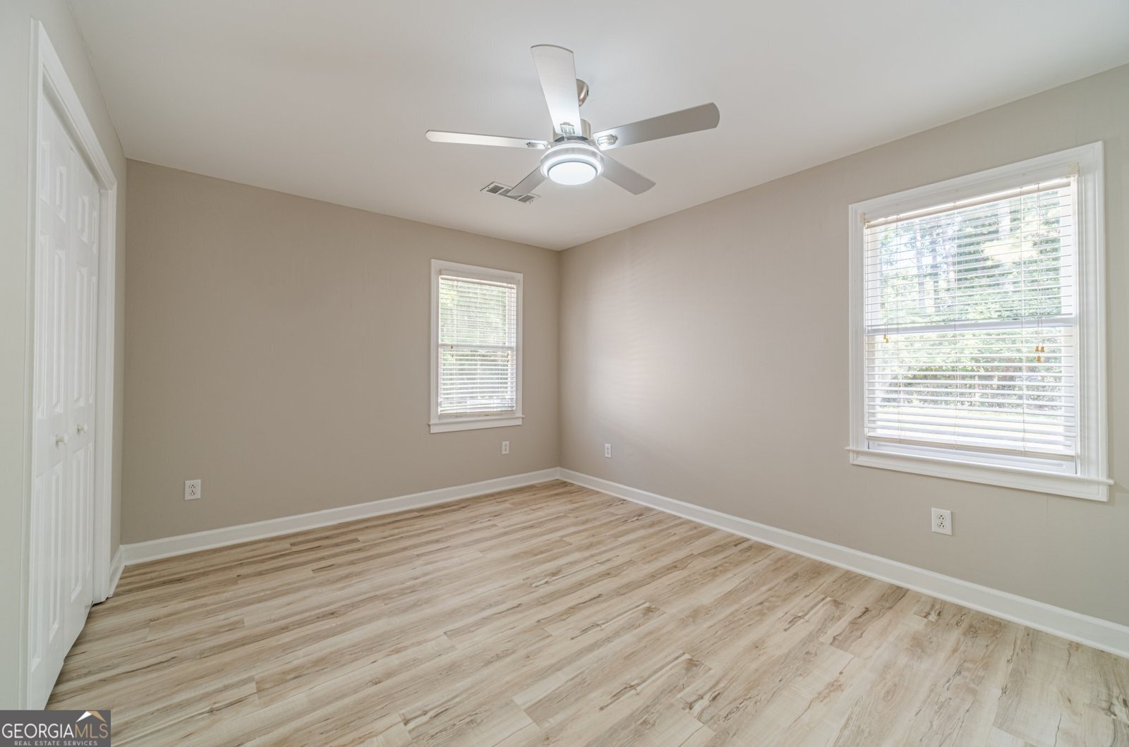 4120 Grady Smith Road Loganville - 33