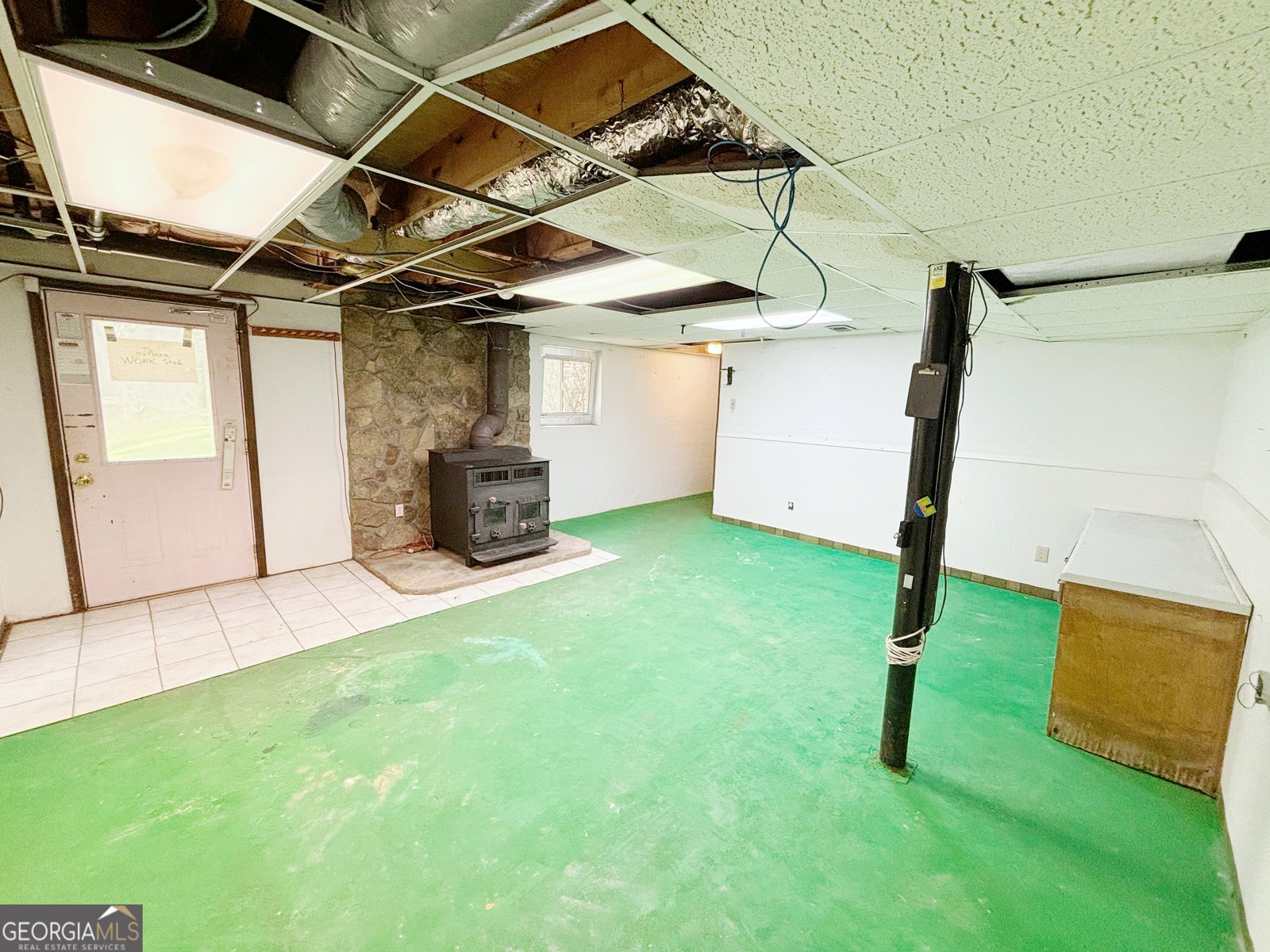 125 Cannongate Circle Sharpsburg - 19