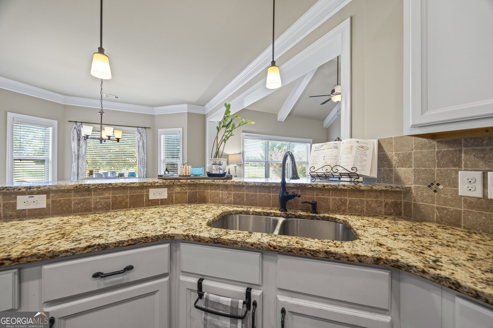 2453 Club Estates Drive Statham - 29