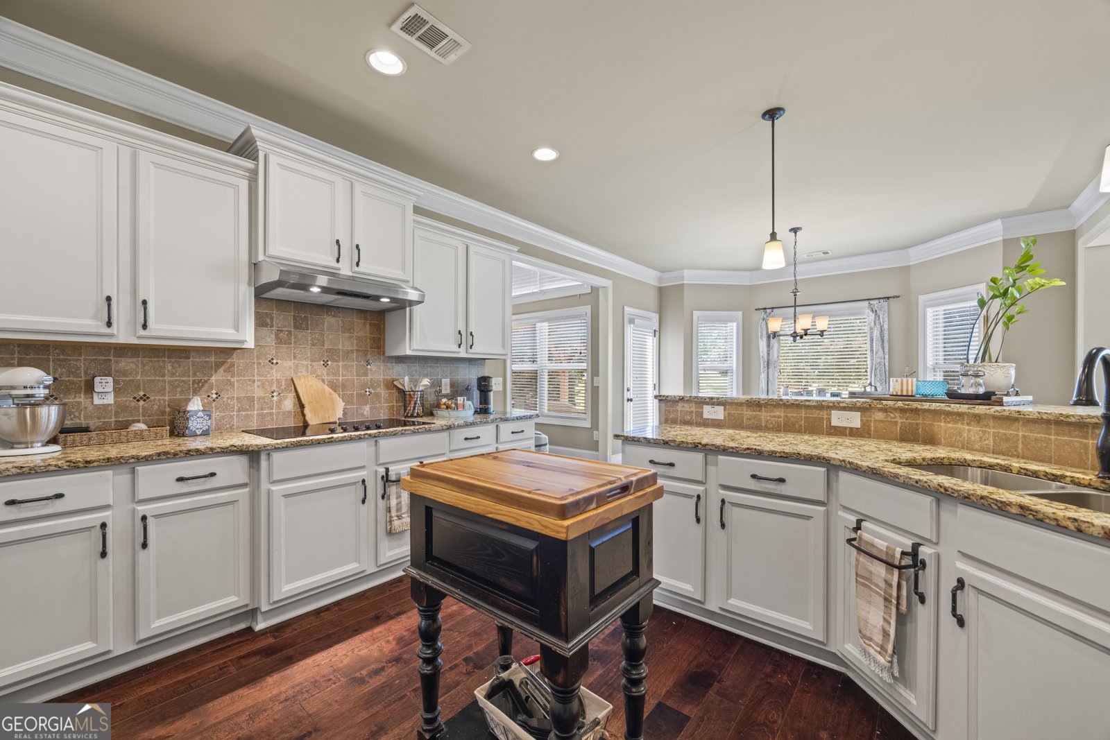 2453 Club Estates Drive Statham - 30