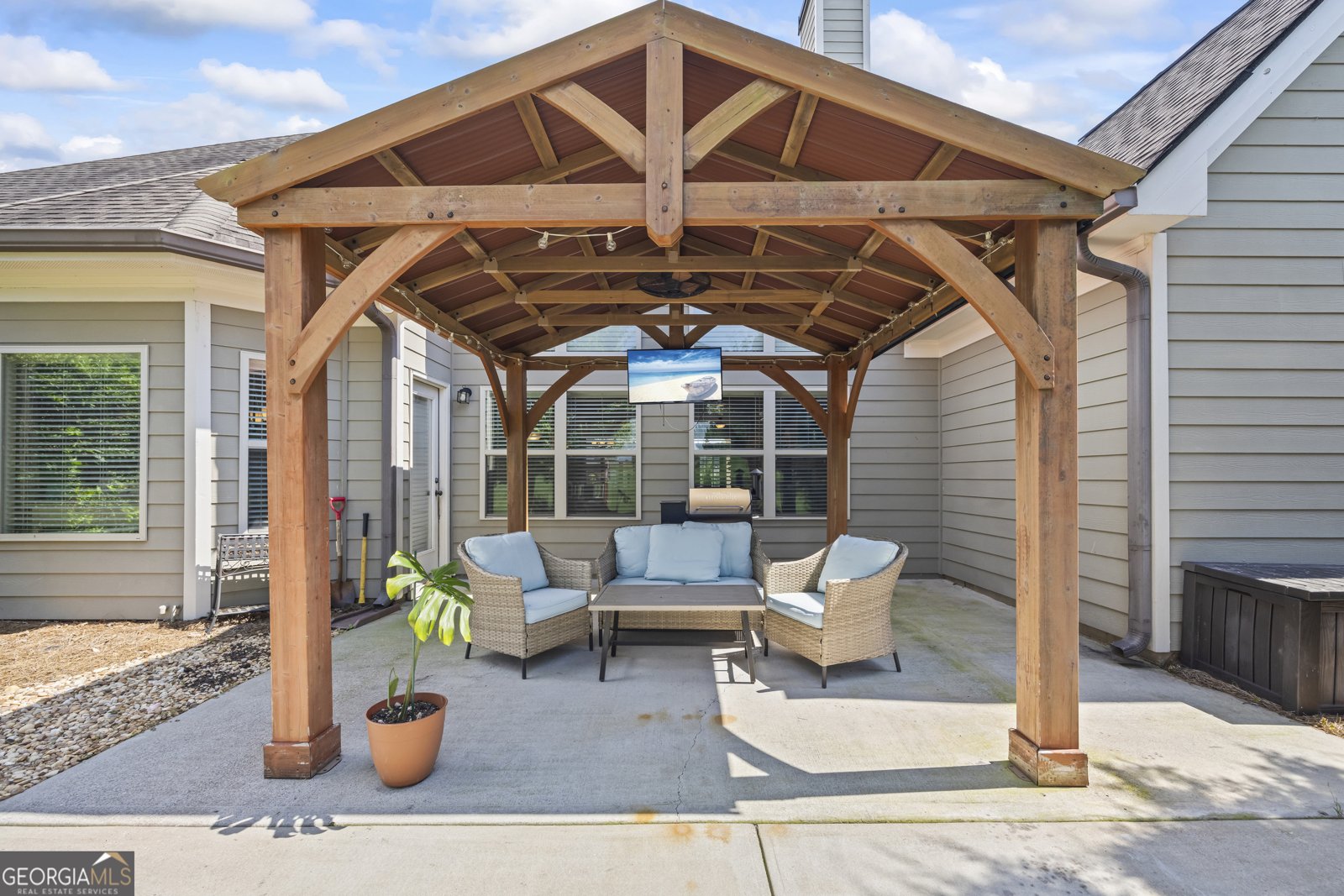 2453 Club Estates Drive Statham - 70