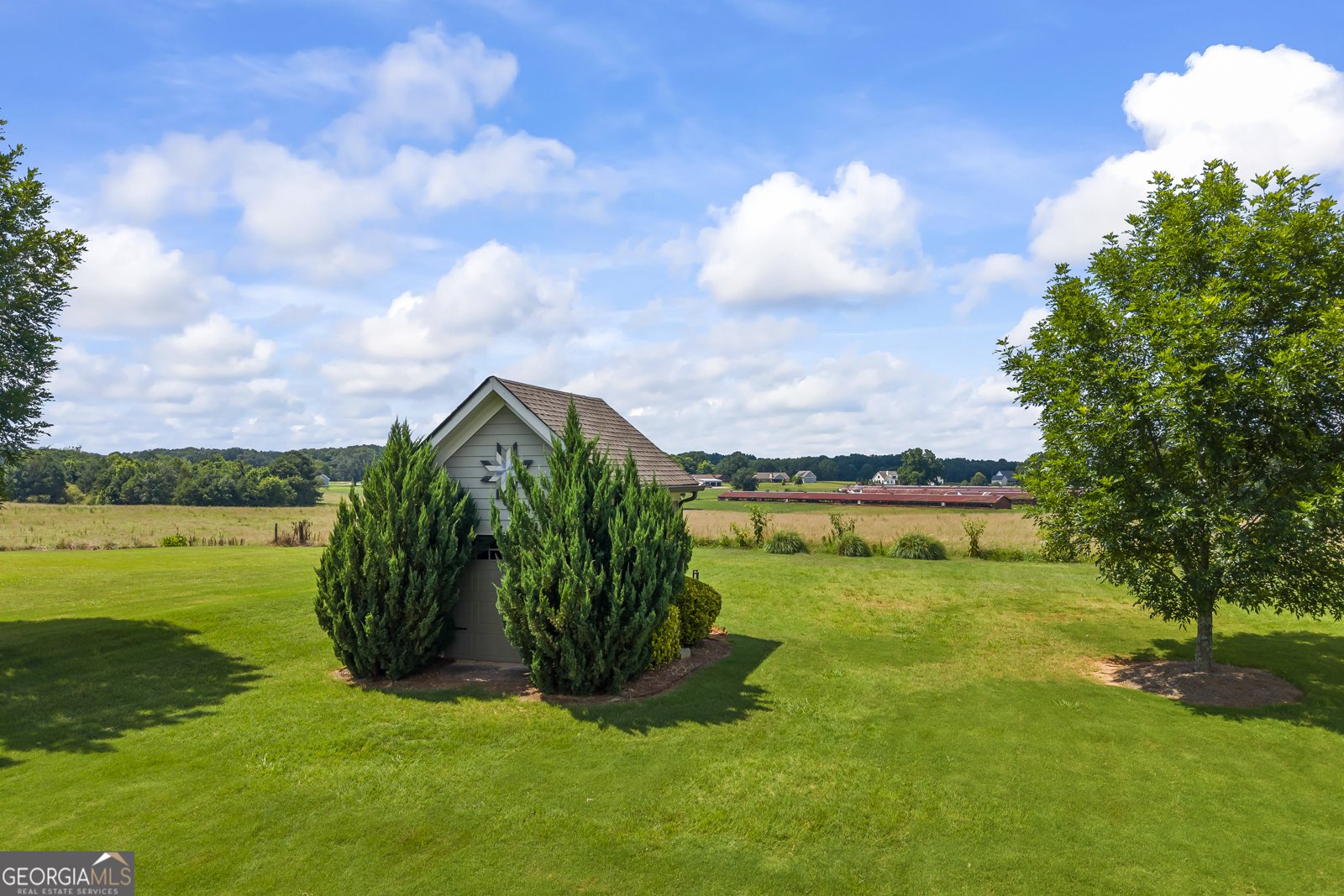 2453 Club Estates Drive Statham - 74