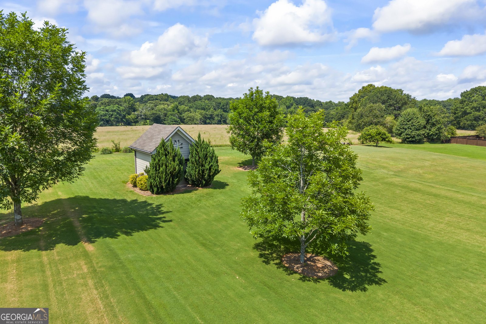 2453 Club Estates Drive Statham - 75