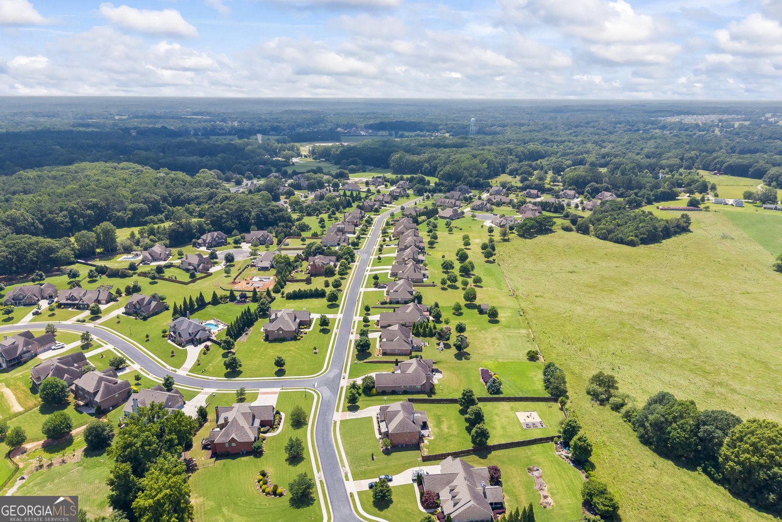 2453 Club Estates Drive Statham - 83