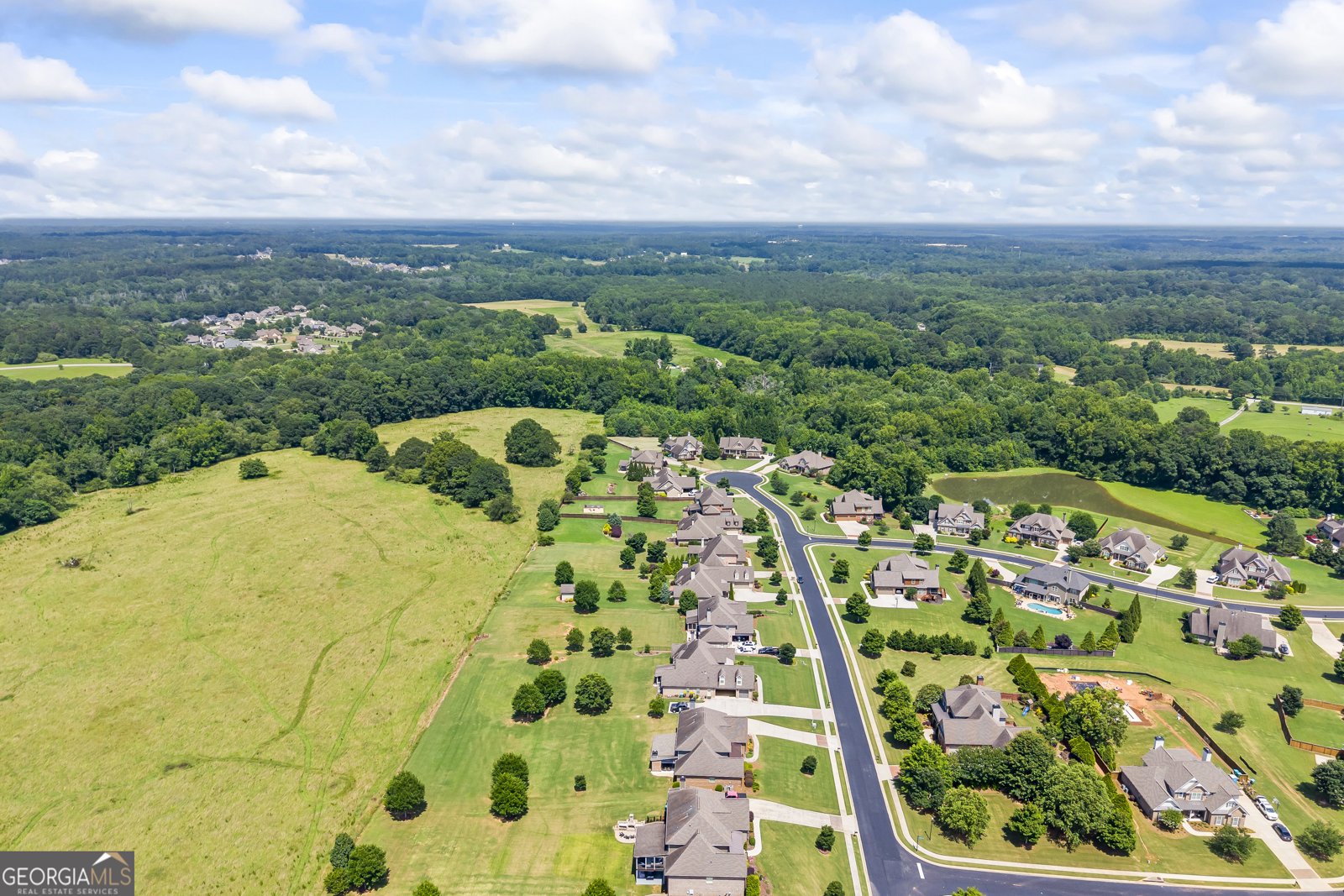 2453 Club Estates Drive Statham - 85