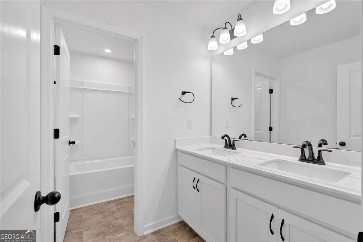 102 Everwood Court Dallas - 34