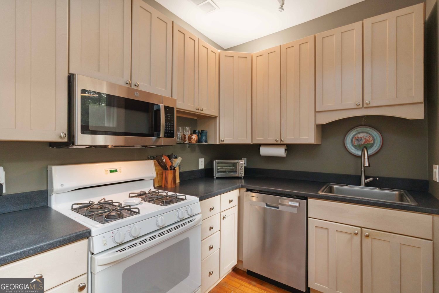 1166 Virginia Avenue Northeast Avenue Atlanta - 15