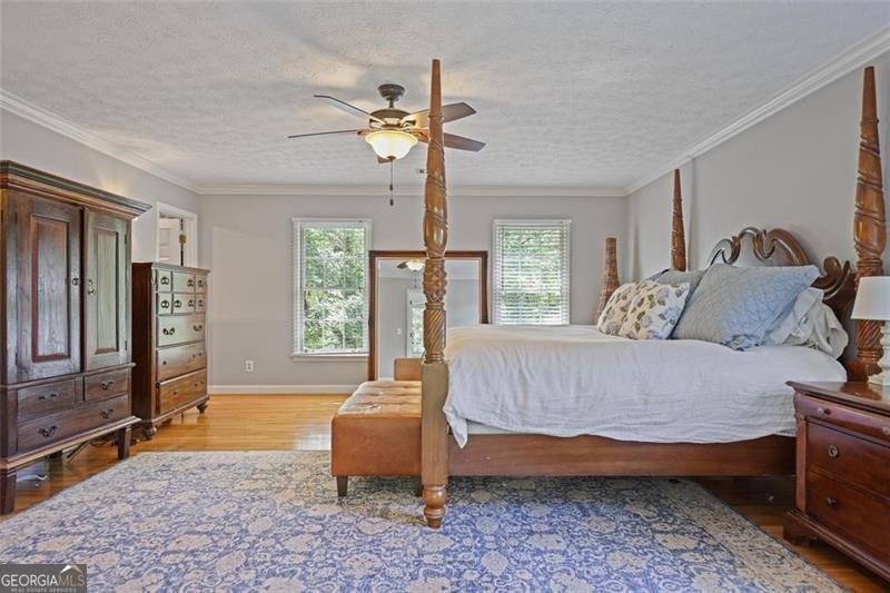 7045 Hunters Knoll Sandy Springs - 24