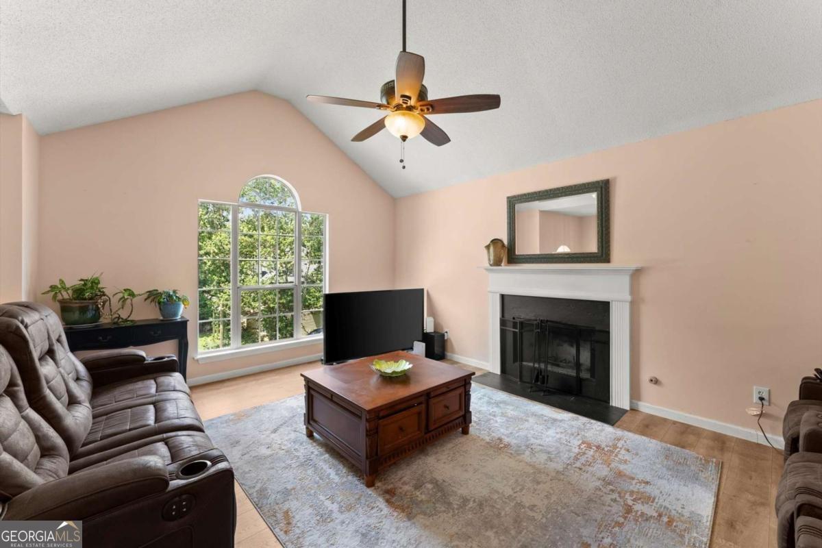 4303 Anderson Ridge Drive Austell - 4