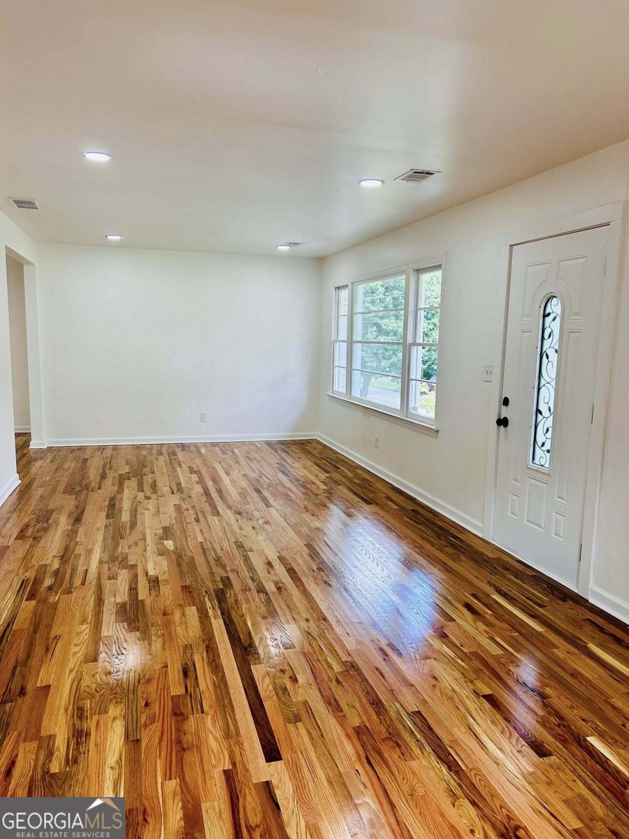 661 Kennesaw Drive Smyrna - 11