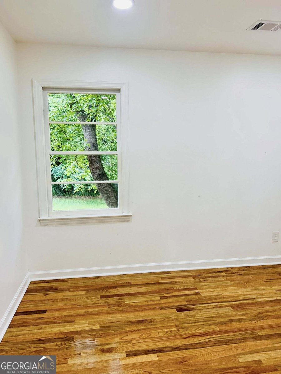 661 Kennesaw Drive Smyrna - 13