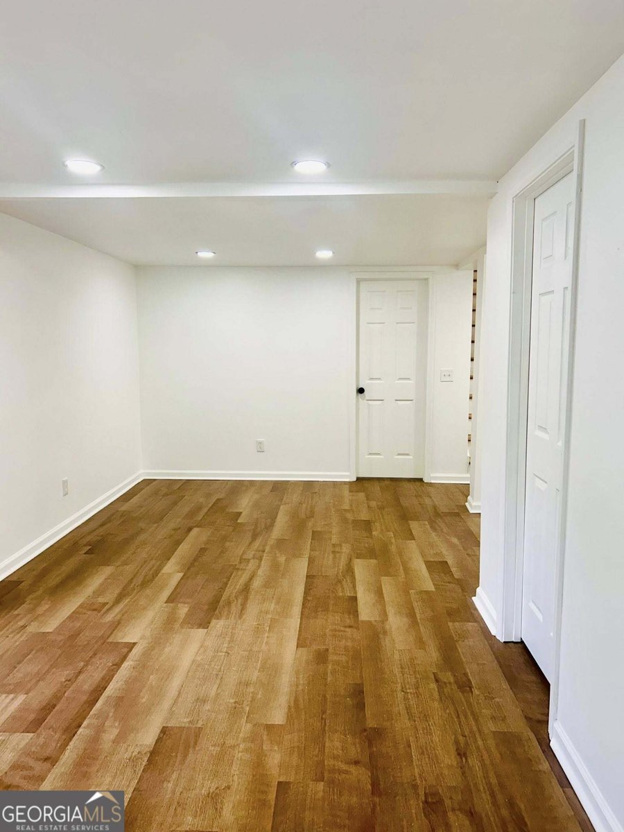 661 Kennesaw Drive Smyrna - 33