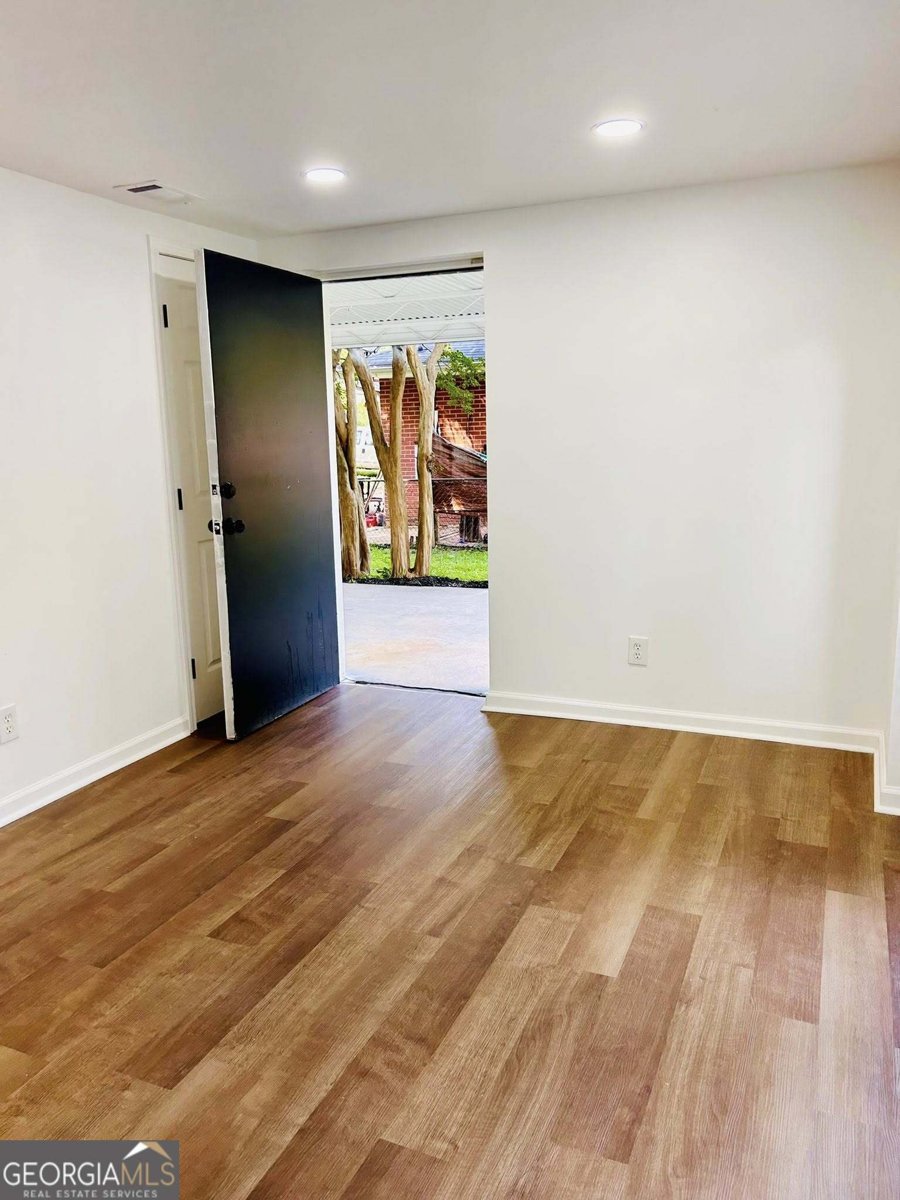 661 Kennesaw Drive Smyrna - 37