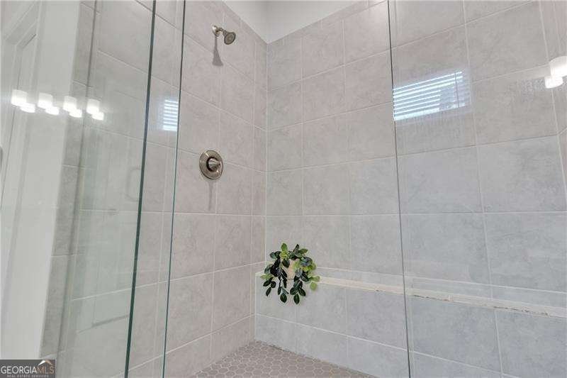 6179 Ashbranch Drive Acworth - 27