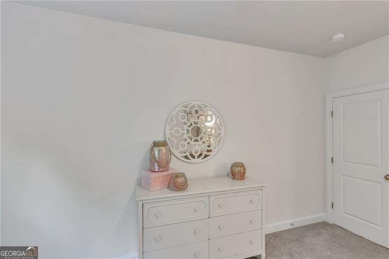 6179 Ashbranch Drive Acworth - 37