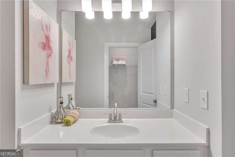 6179 Ashbranch Drive Acworth - 39