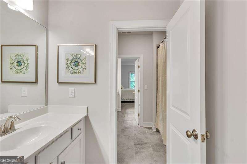 6179 Ashbranch Drive Acworth - 40