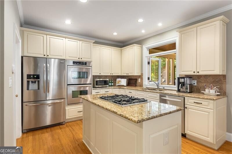 290 Edwardton Court Roswell - 12