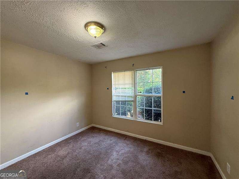 380 Paper Mill Road Lawrenceville - 17