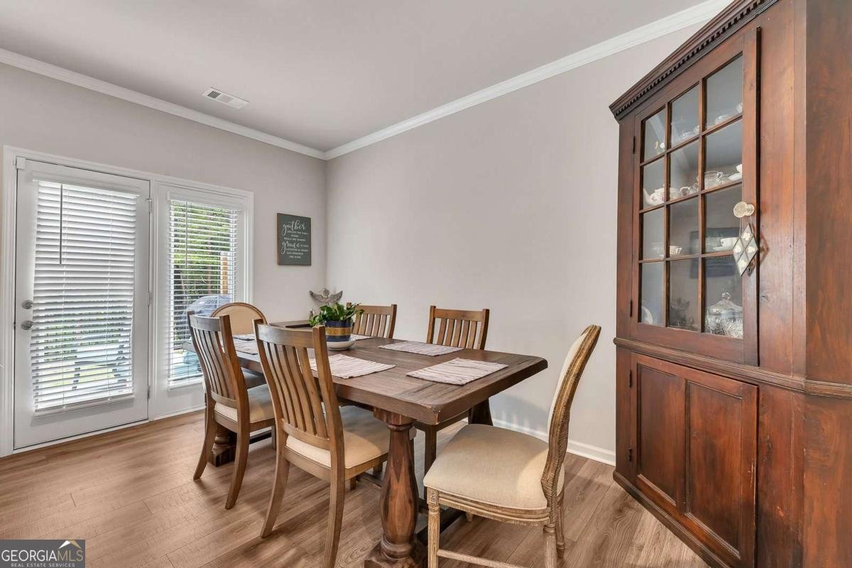 738 Woodstock Grove Drive Woodstock - 10