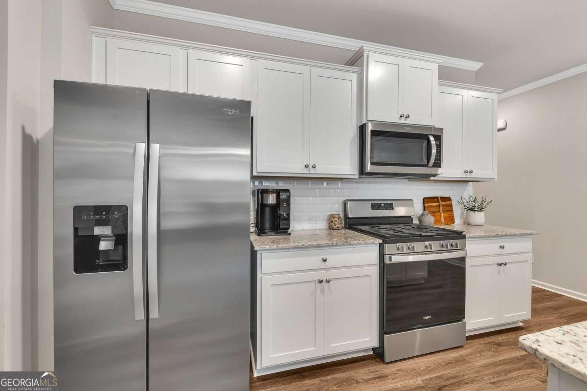 738 Woodstock Grove Drive Woodstock - 6