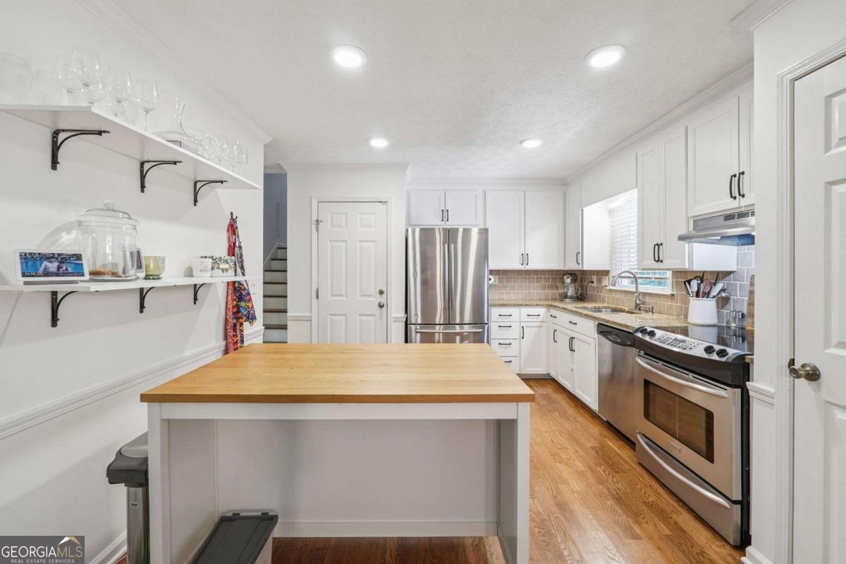 190 Windflower Trace Roswell - 13