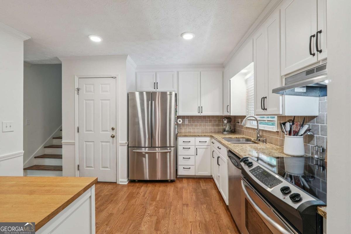 190 Windflower Trace Roswell - 15